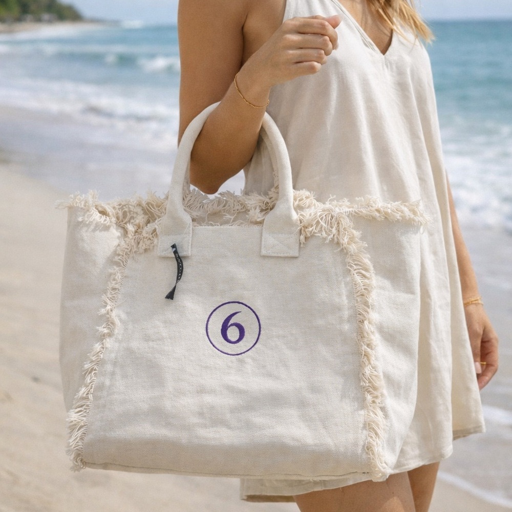 Canvas Beach Tote Ivory White Frayed Trim Zip Pocket New With Tags Satchels NWT